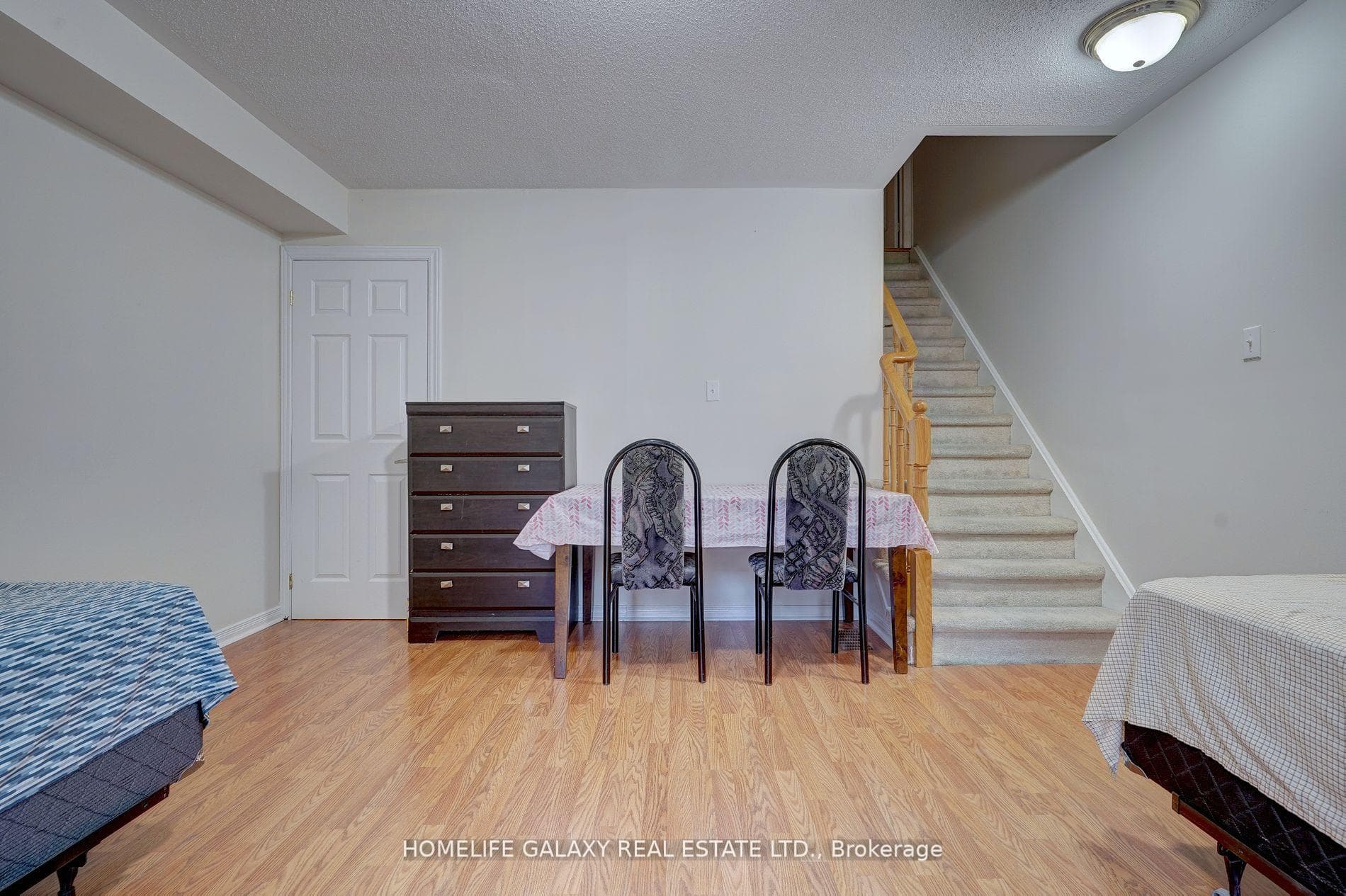 2798 Eglinton Avenue Unit 6 photo 6