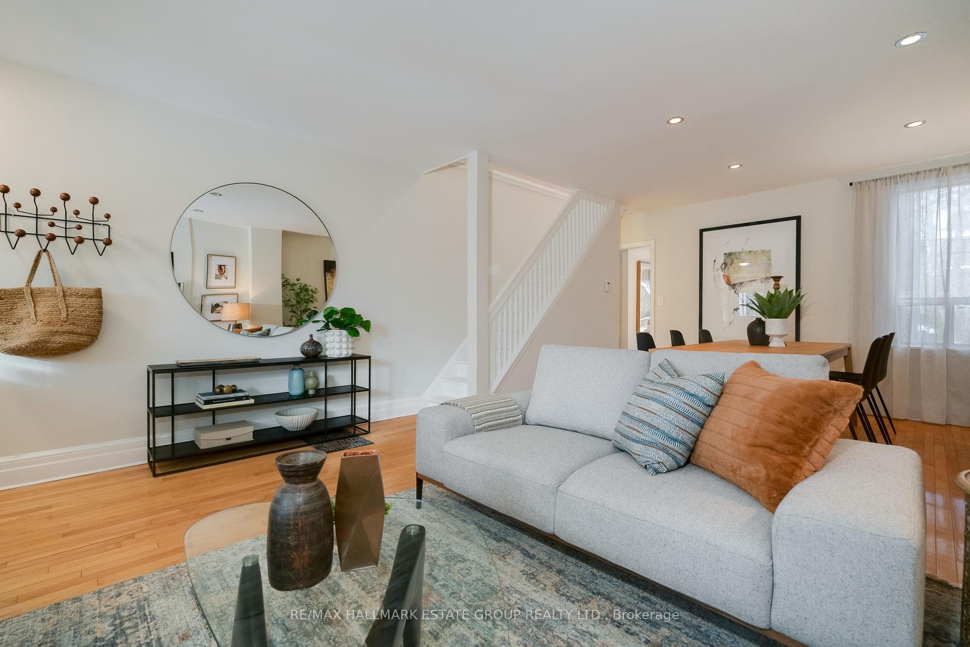 181 Lee Avenue photo 4