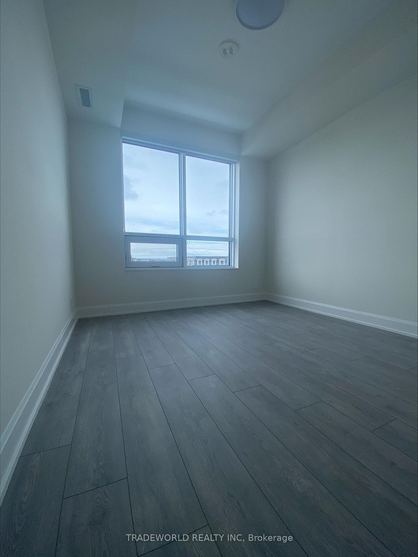 38 Water Walk Drive Unit 711 photo 9