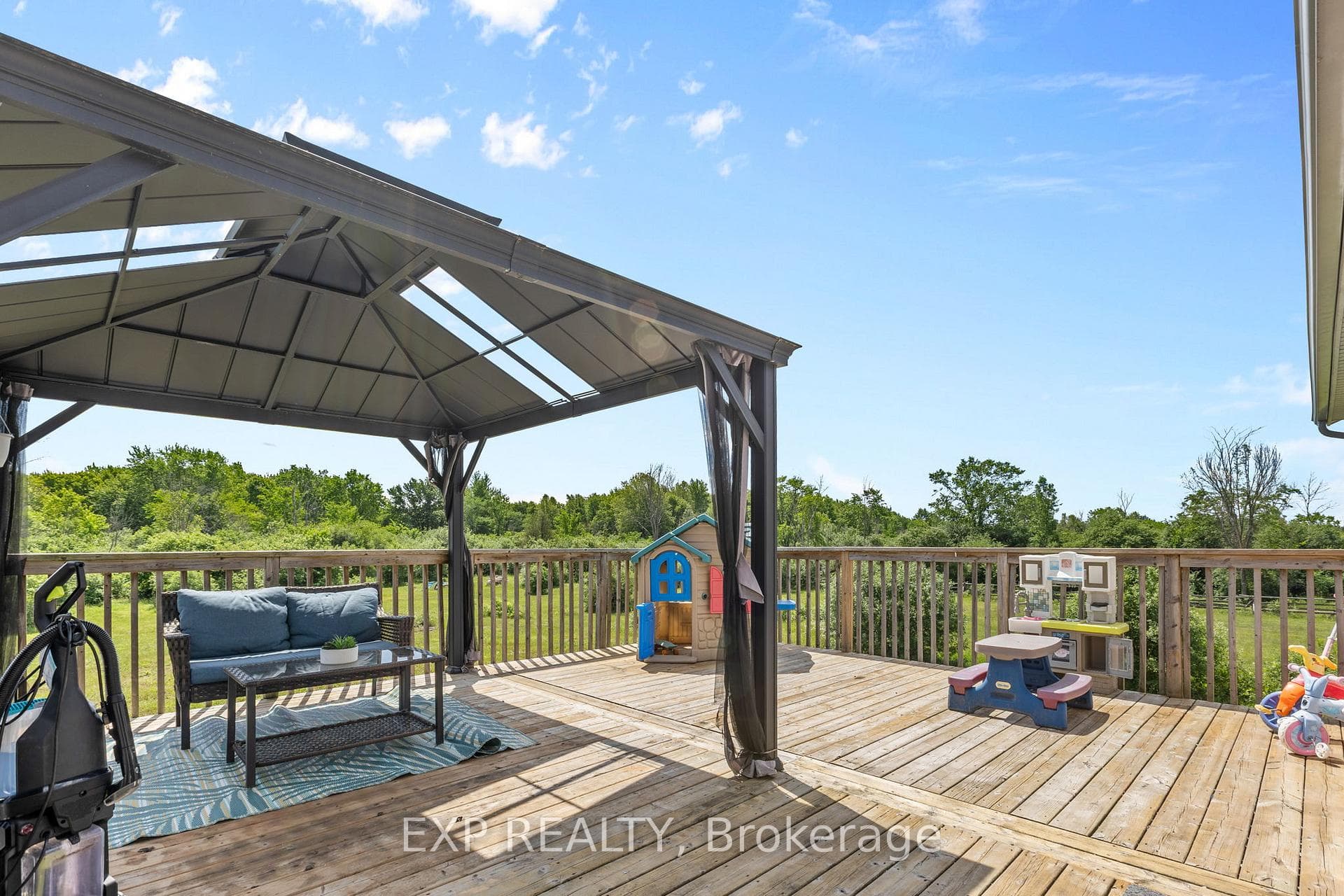 4153 Roger Stevens Drive photo 33