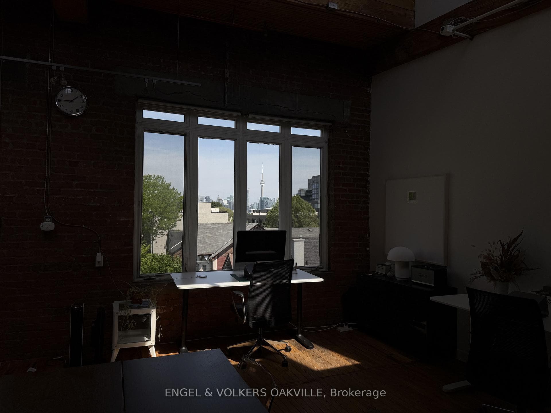 77 Florence Street Unit 302 photo 6