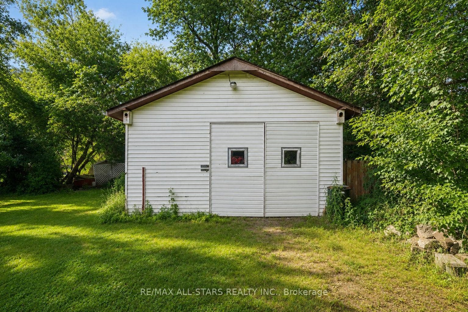 340 Walter Drive photo 36