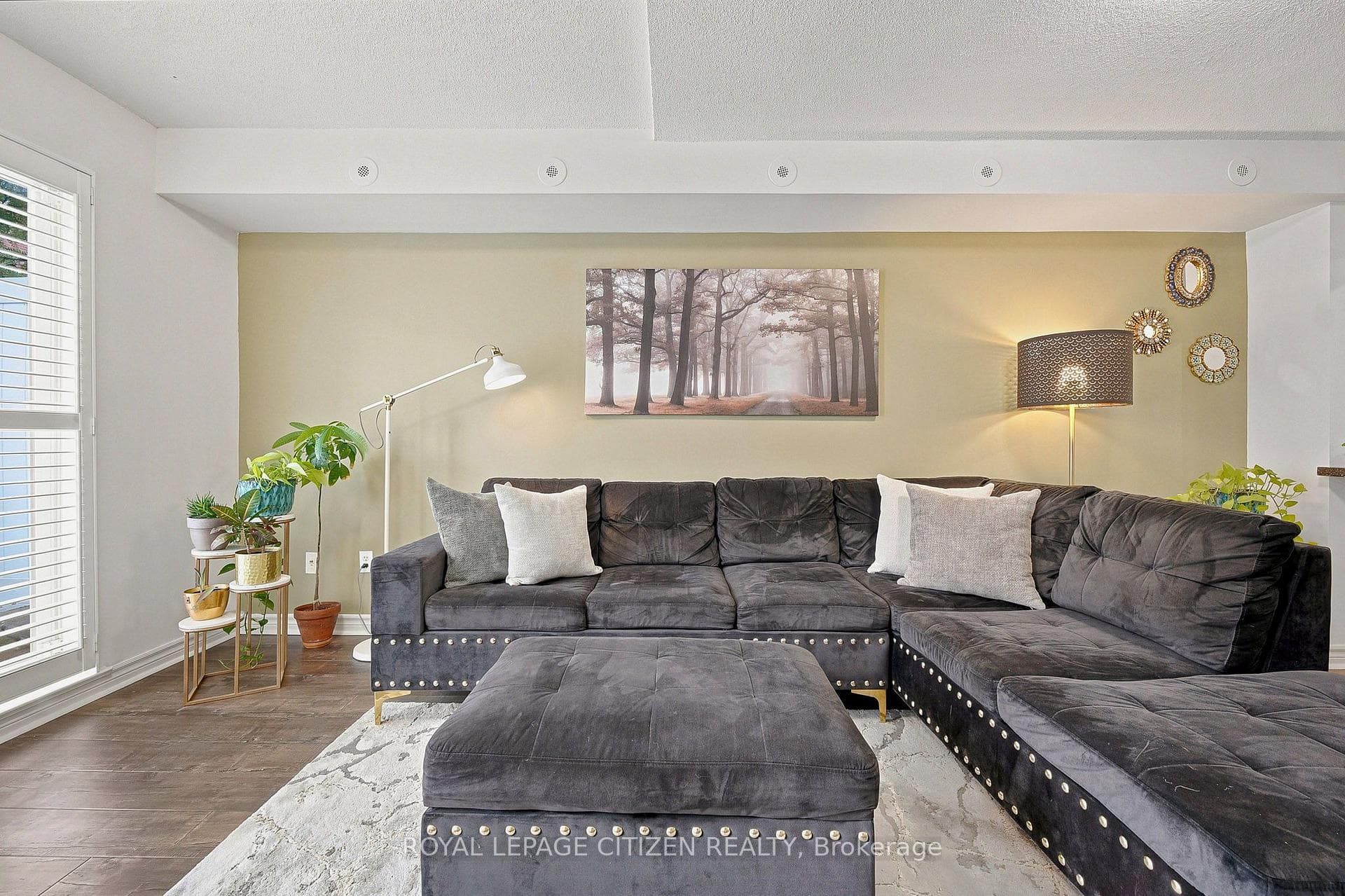 75 George Appleton Way Unit 2048 photo 4