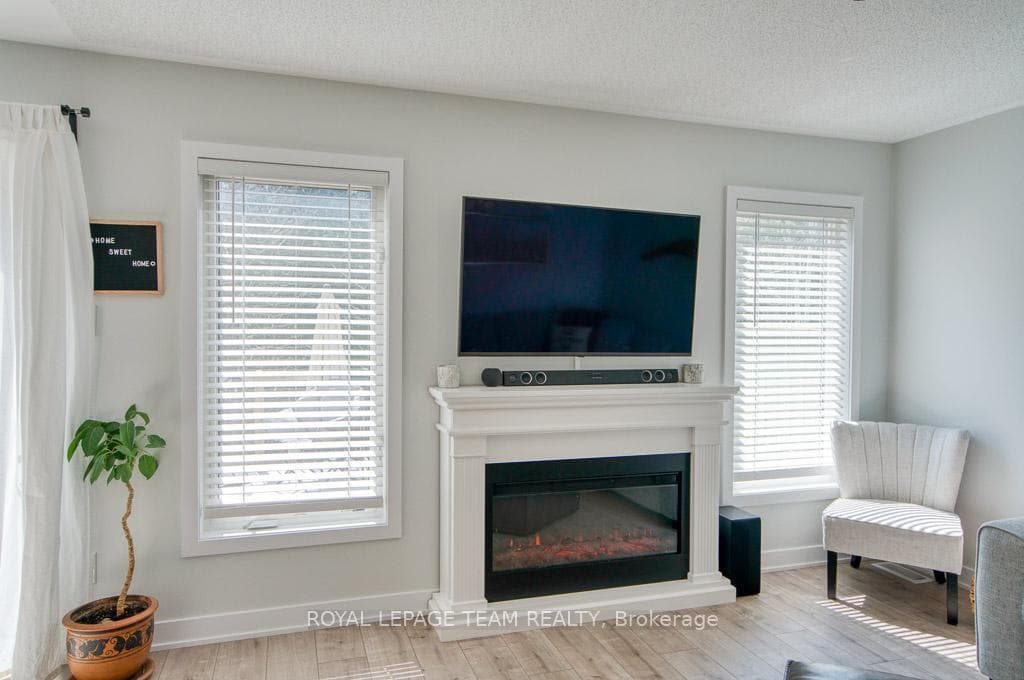 129 Maestro Avenue photo 11