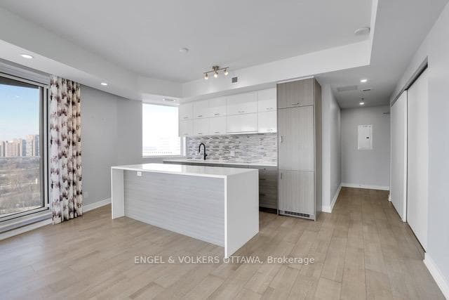 428 Sparks Street Unit 706 photo 9
