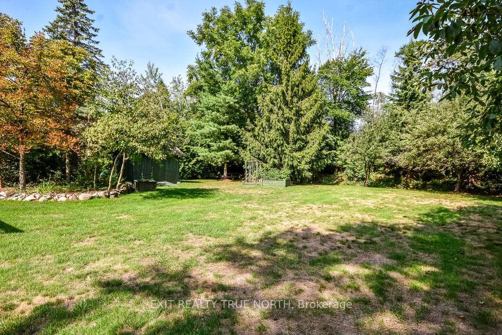 28 Nicholson Crescent photo 46