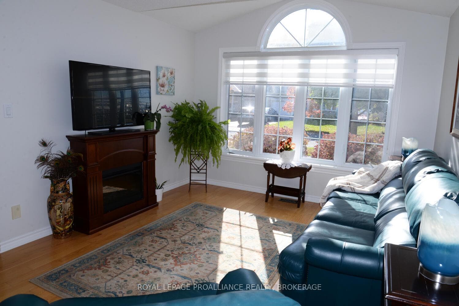 166 Ellesmeer Avenue photo 7