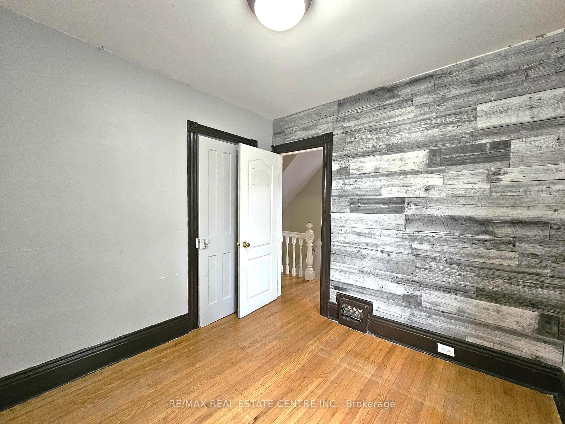 35 Fairleigh Avenue photo 10