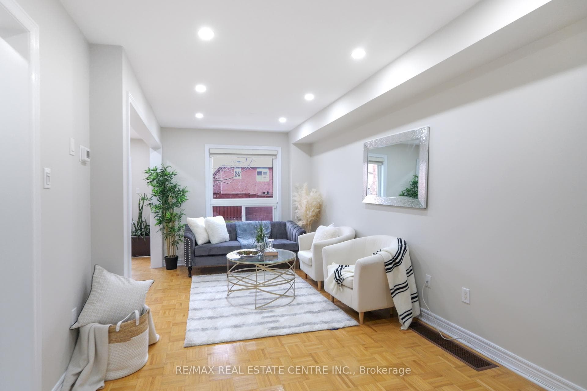 3878 Freeman Terrace photo 6