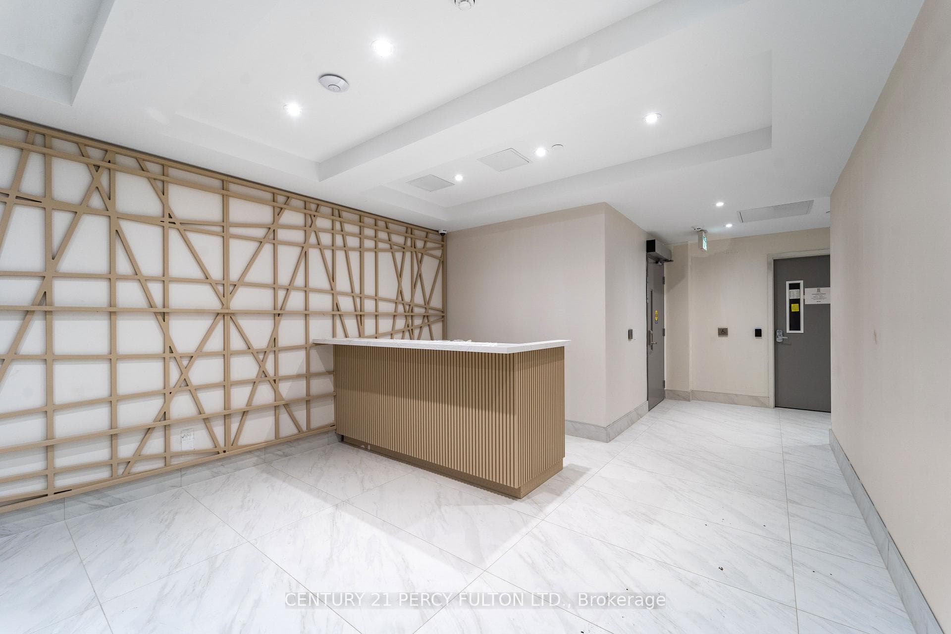 55 Clarington Boulevard Unit 611 photo 17