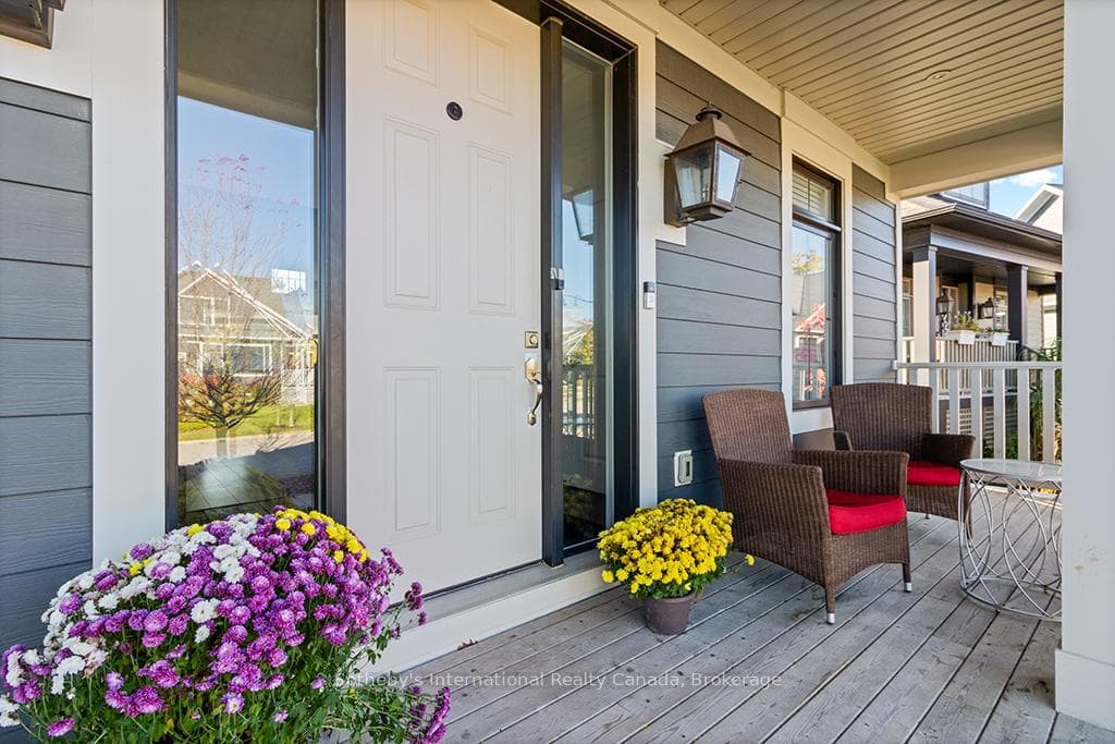 148 Snow Apple Crescent photo 9