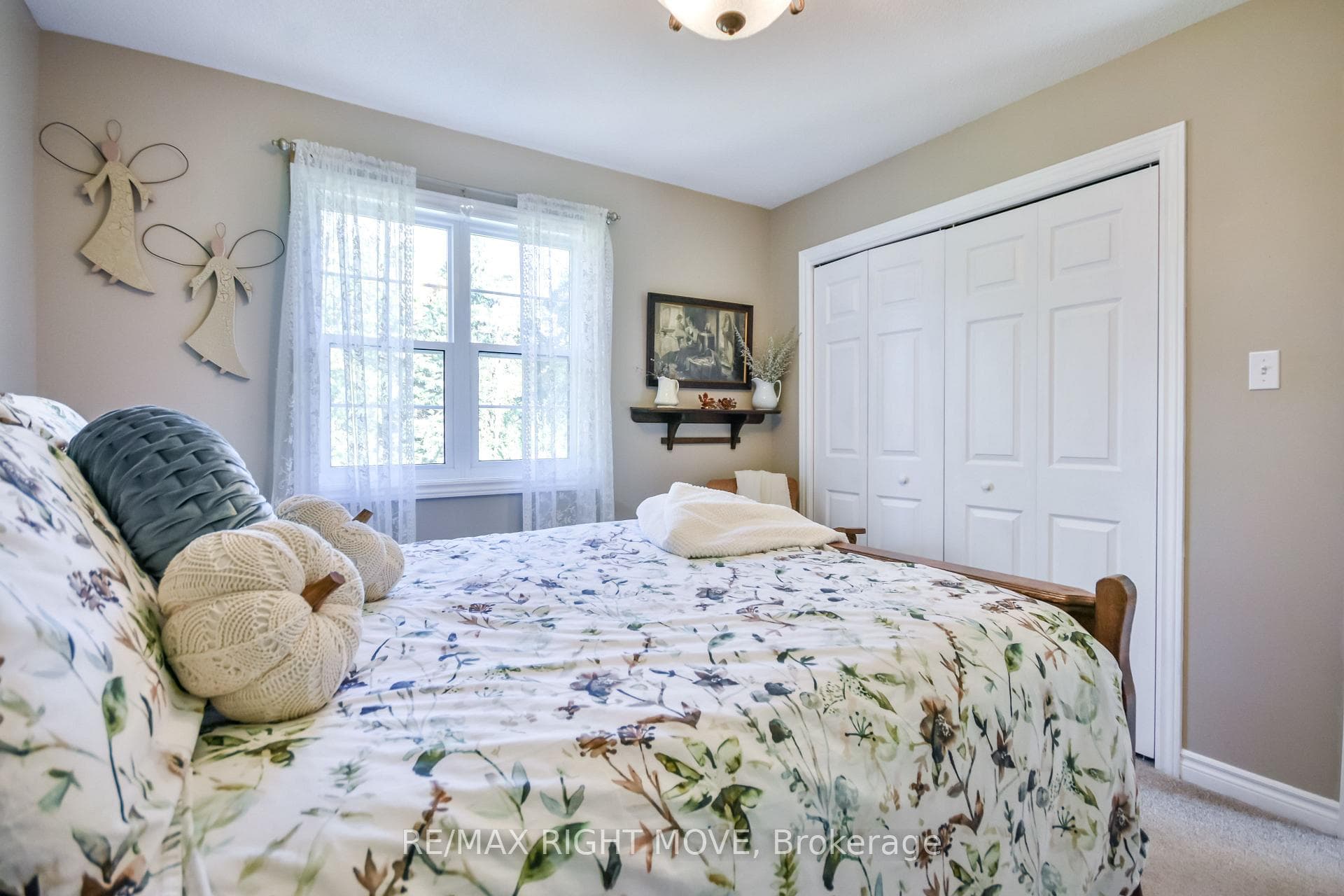 4043 Digby Drive photo 28