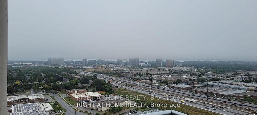 151 Village Green Square Unit 2702 photo 7