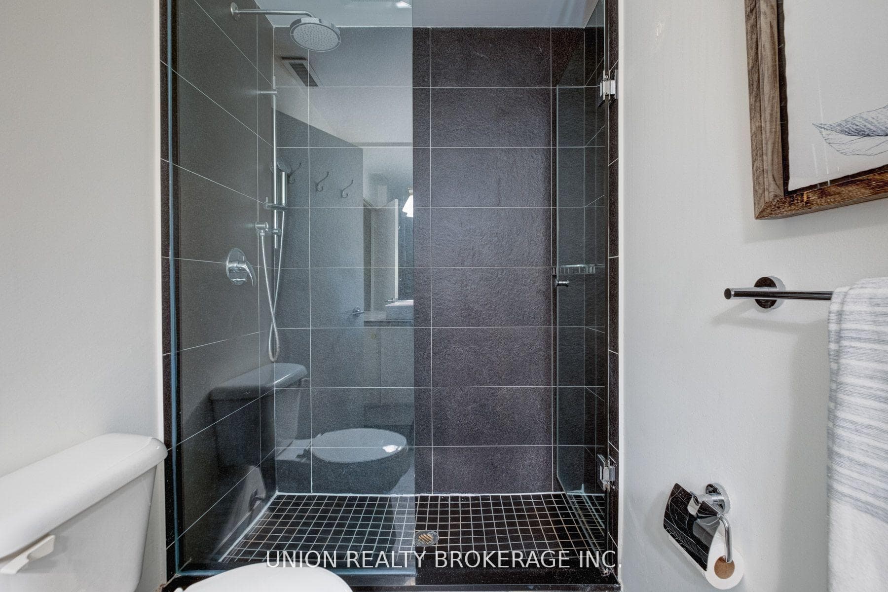 201 Carlaw Avenue Unit 105 photo 21