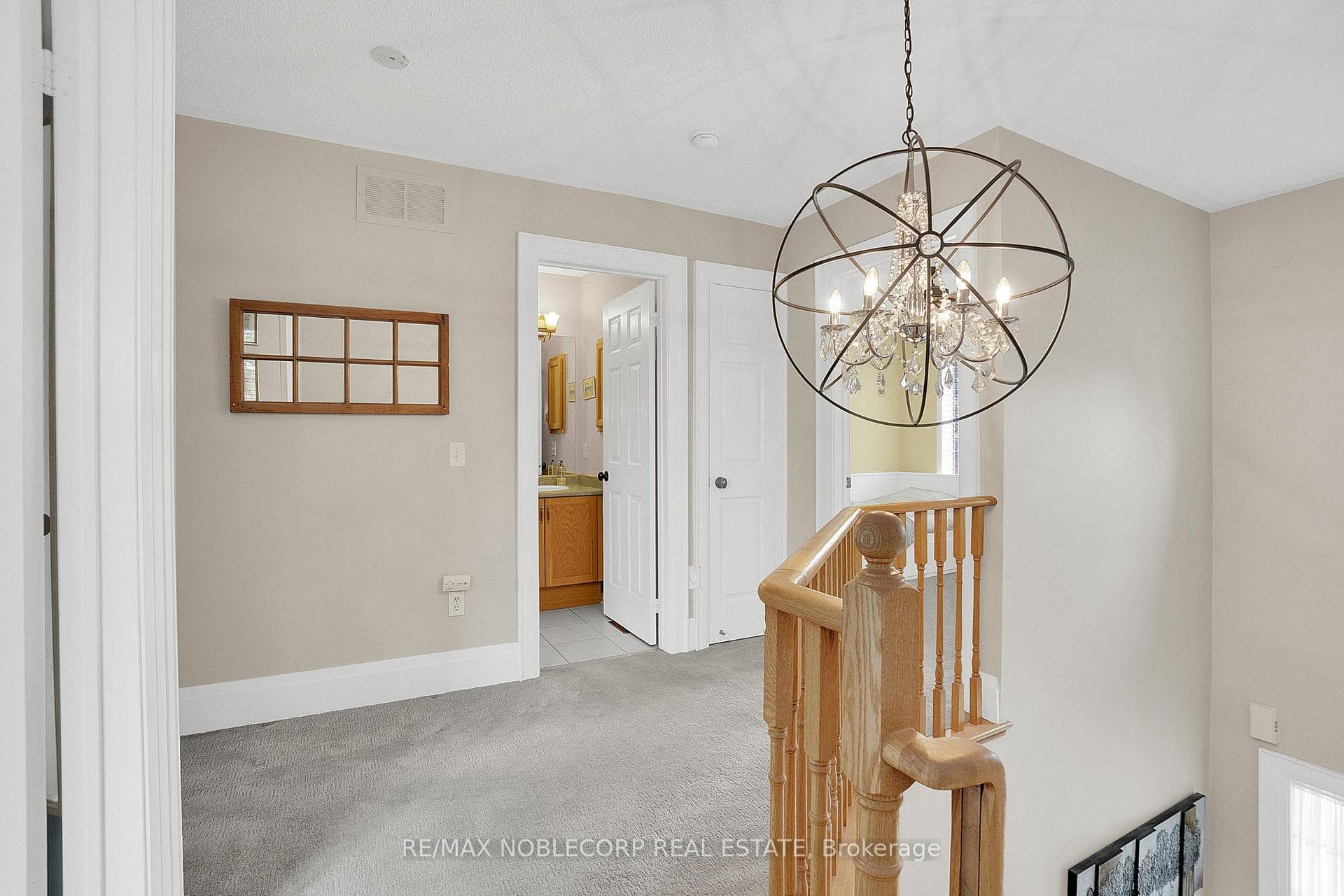 57 Senator Way photo 34