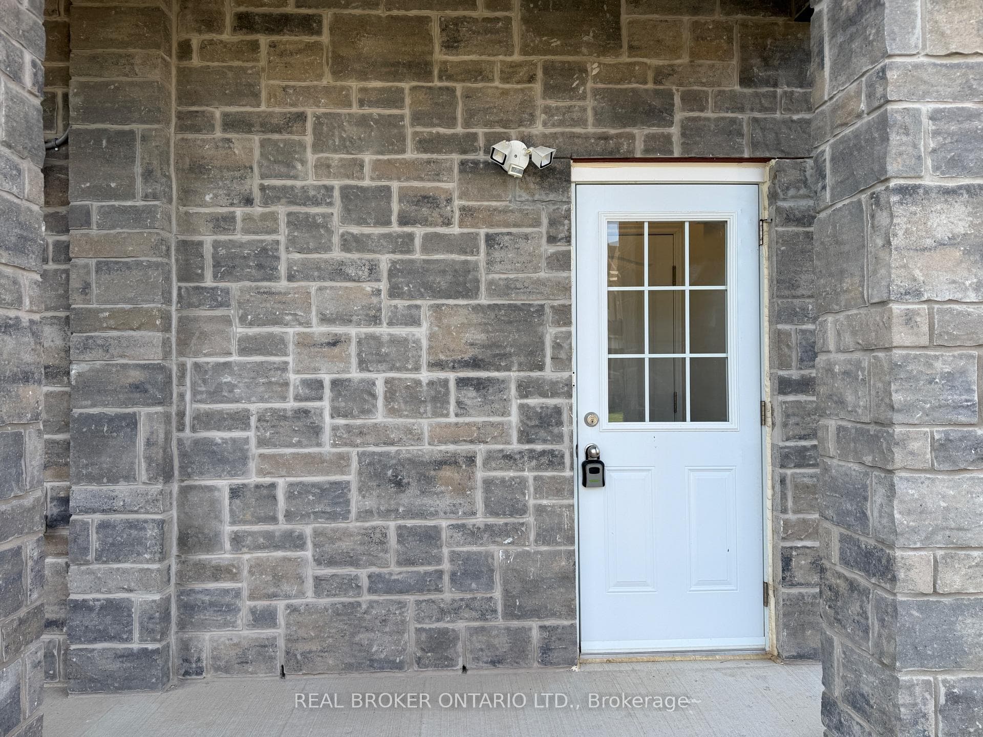 1442 Watercress Way Unit Basement photo 3
