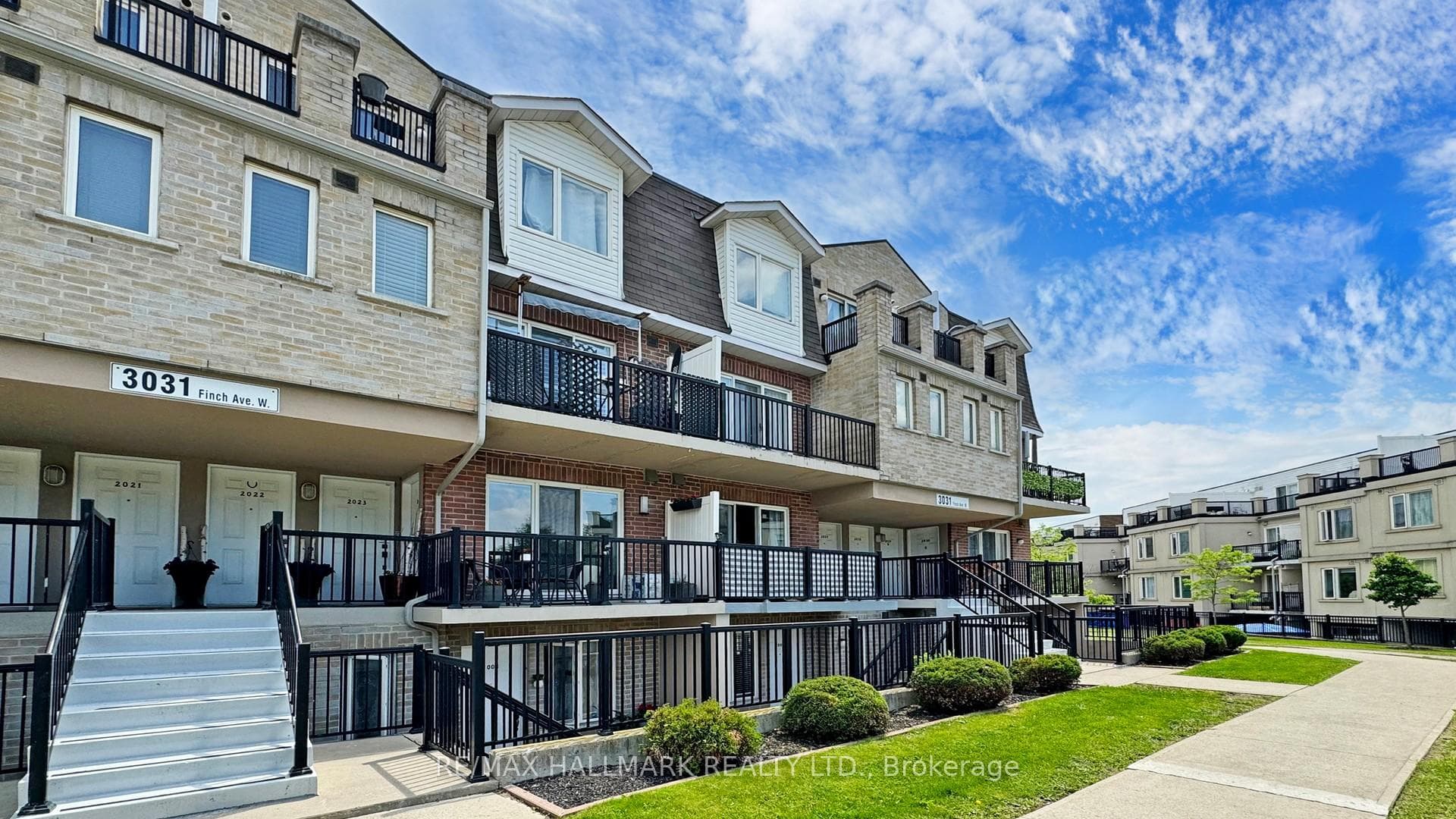 3031 Finch Avenue Unit 2028 photo 23