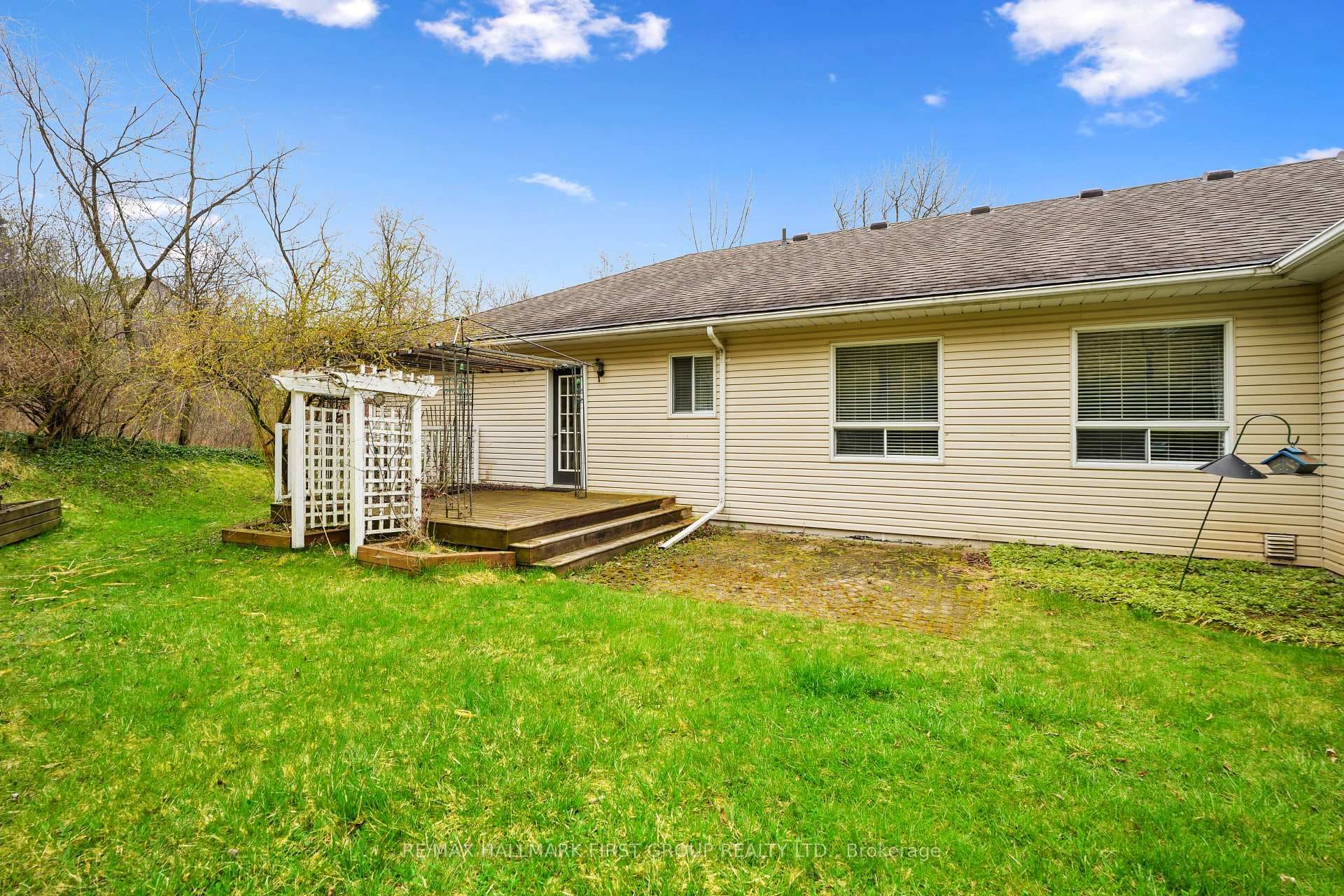 9518 Hutsell Road photo 33