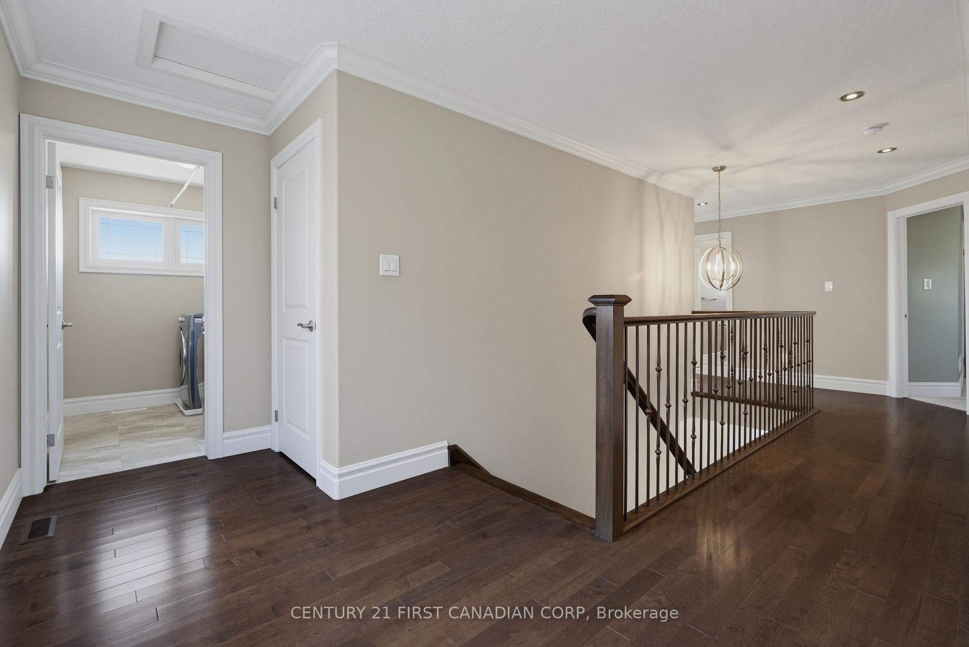 3429 Singleton Avenue photo 22