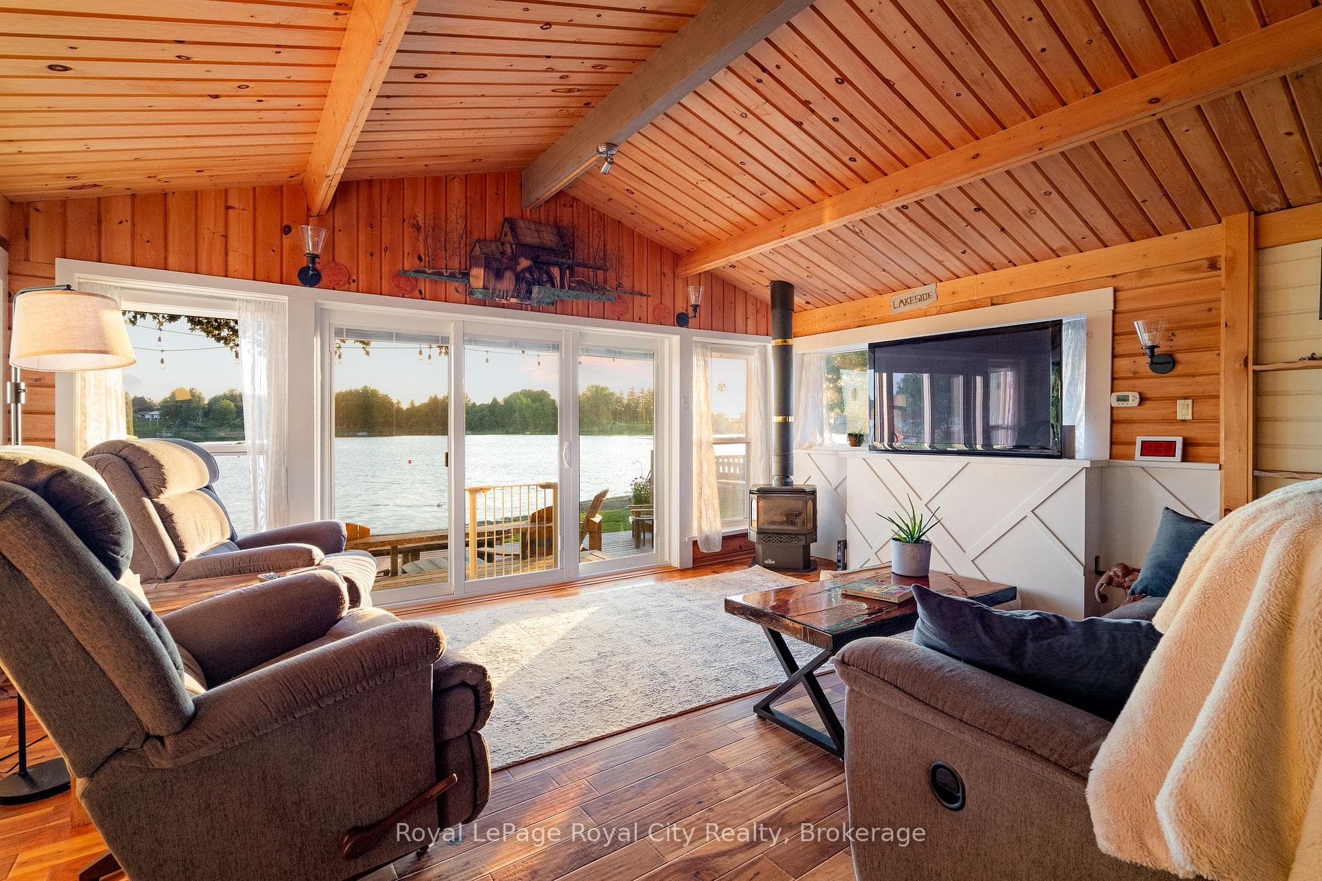 285 Mank Road photo 22