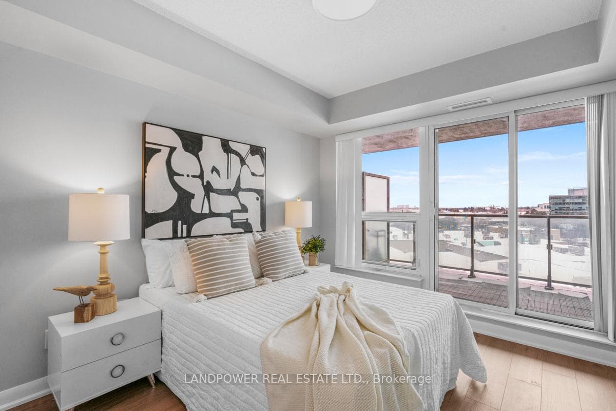 75 Norman Bethune Avenue Unit 516 photo 15
