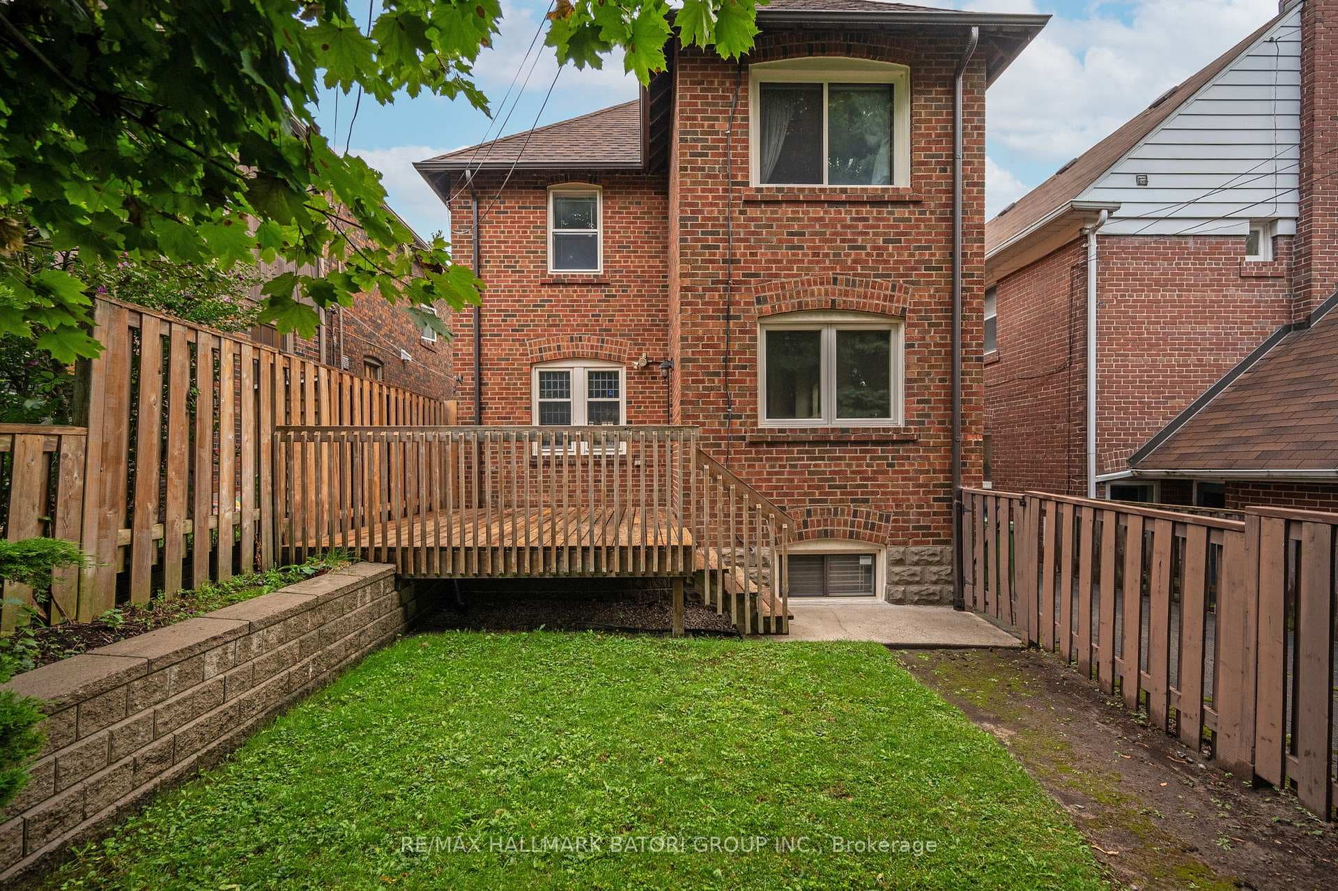 79 Castle Knock Road photo 23