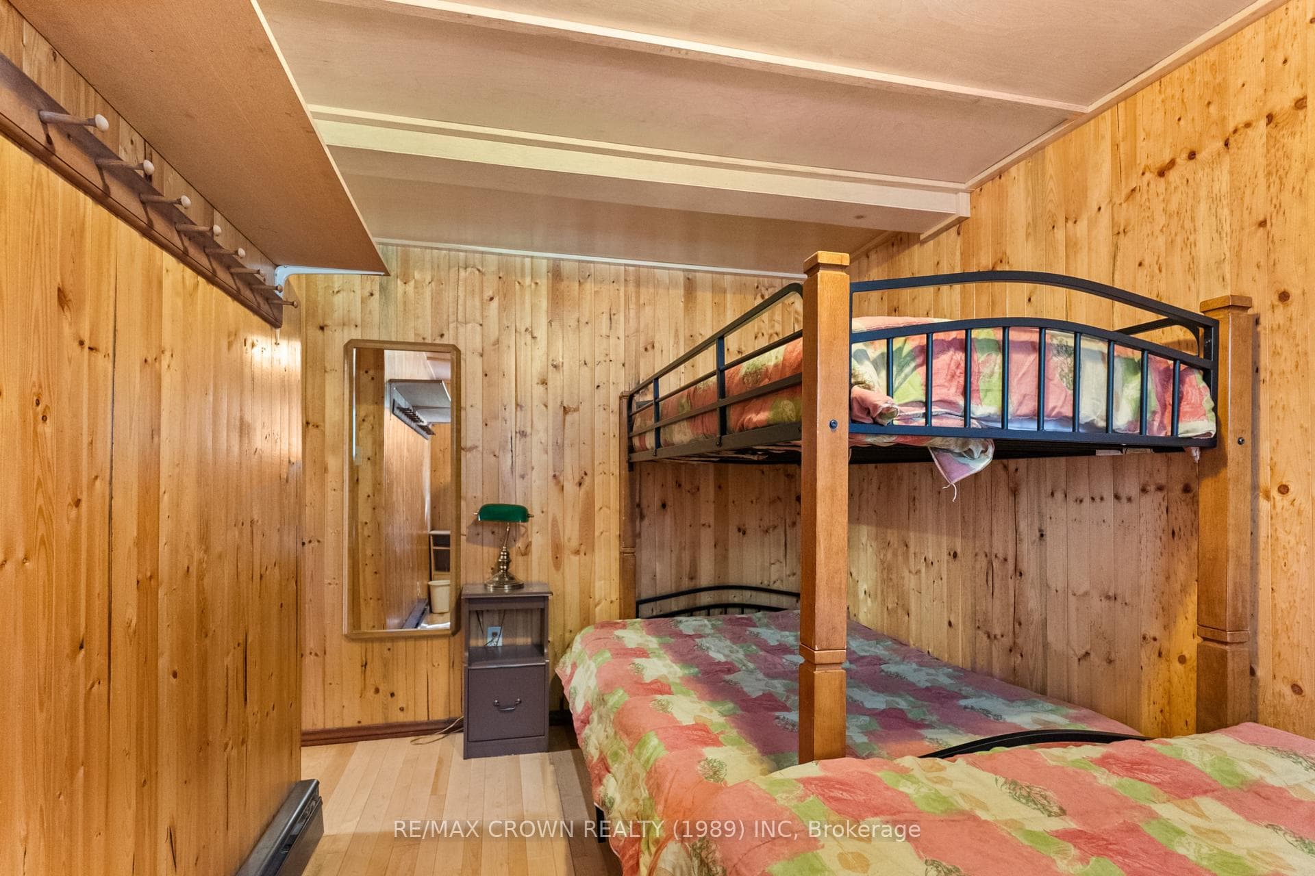 260 Birchgrove Drive photo 42