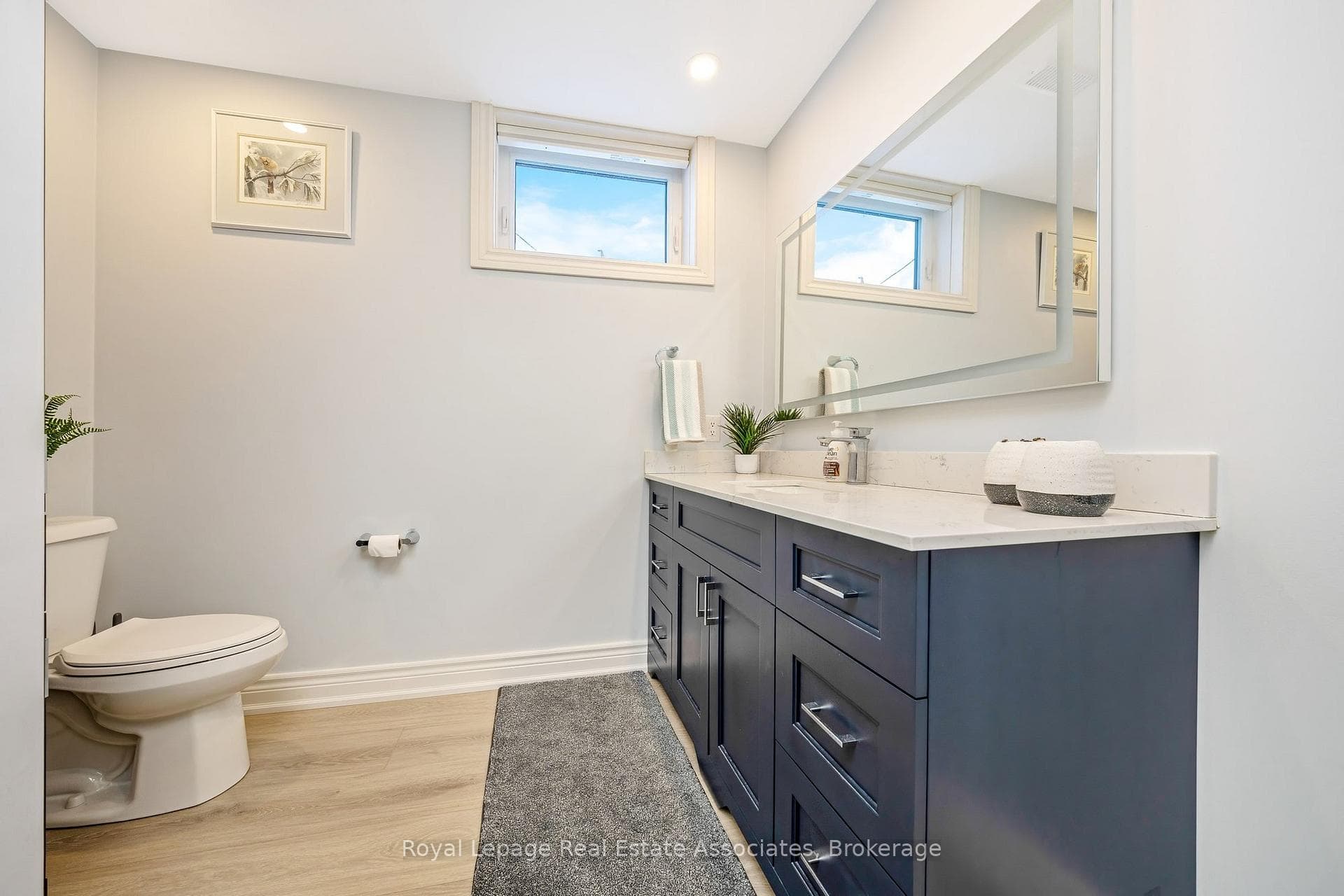 10 Kildare Drive photo 33