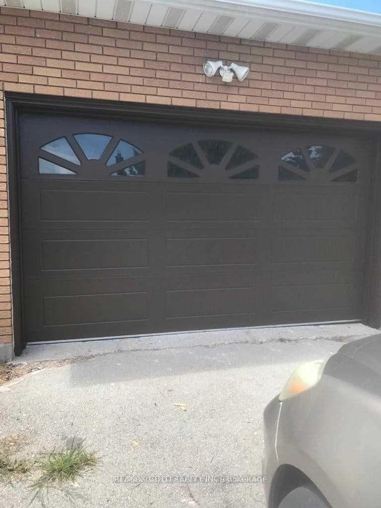 2119 Meadowbrook Road Unit Upper photo 1