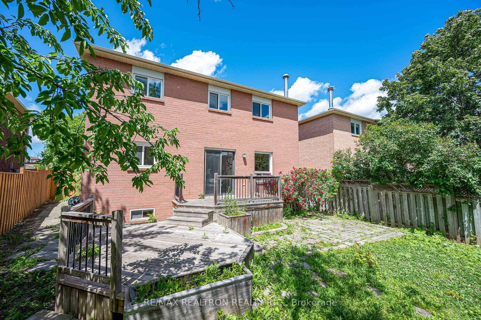 278 Bernard Avenue photo 45