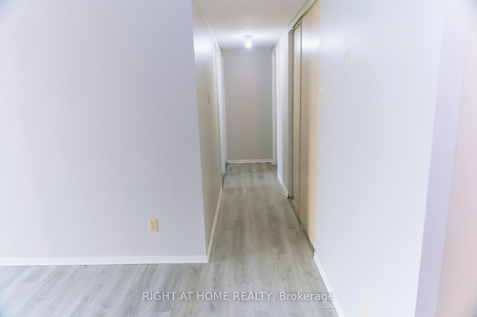 2871 Richmond Road Unit 1516 photo 12