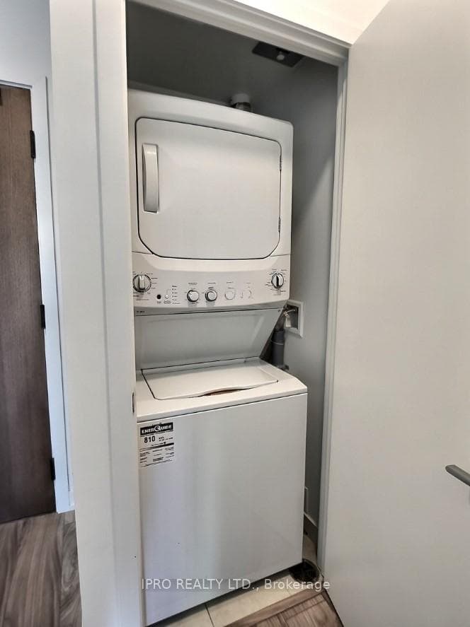 4065 Confederation Parkway Unit 304 photo 9