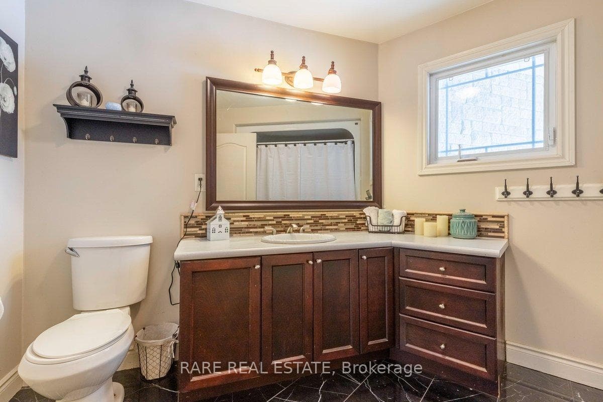 47 Parr Boulevard photo 14