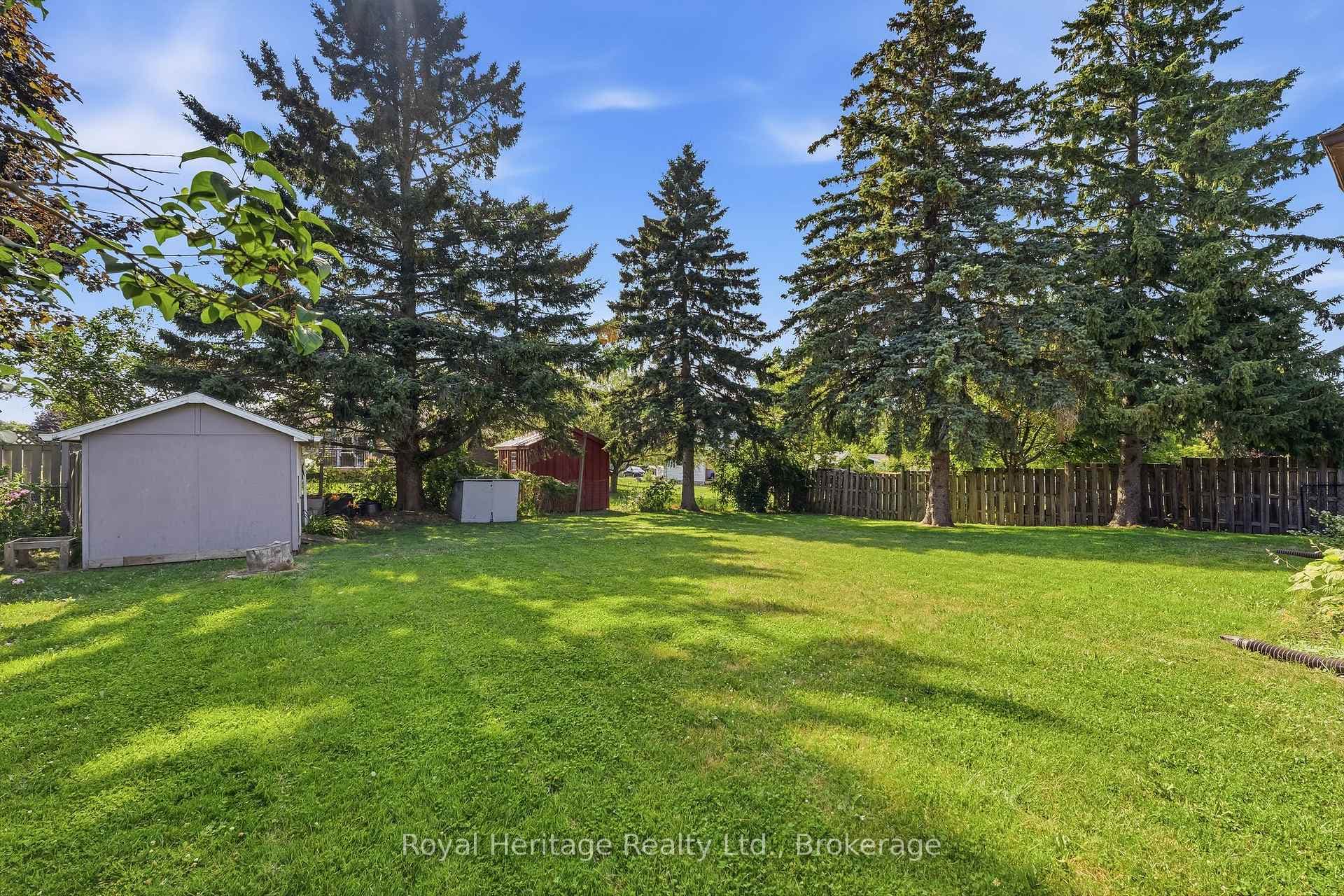 4 Thornlea Road photo 40
