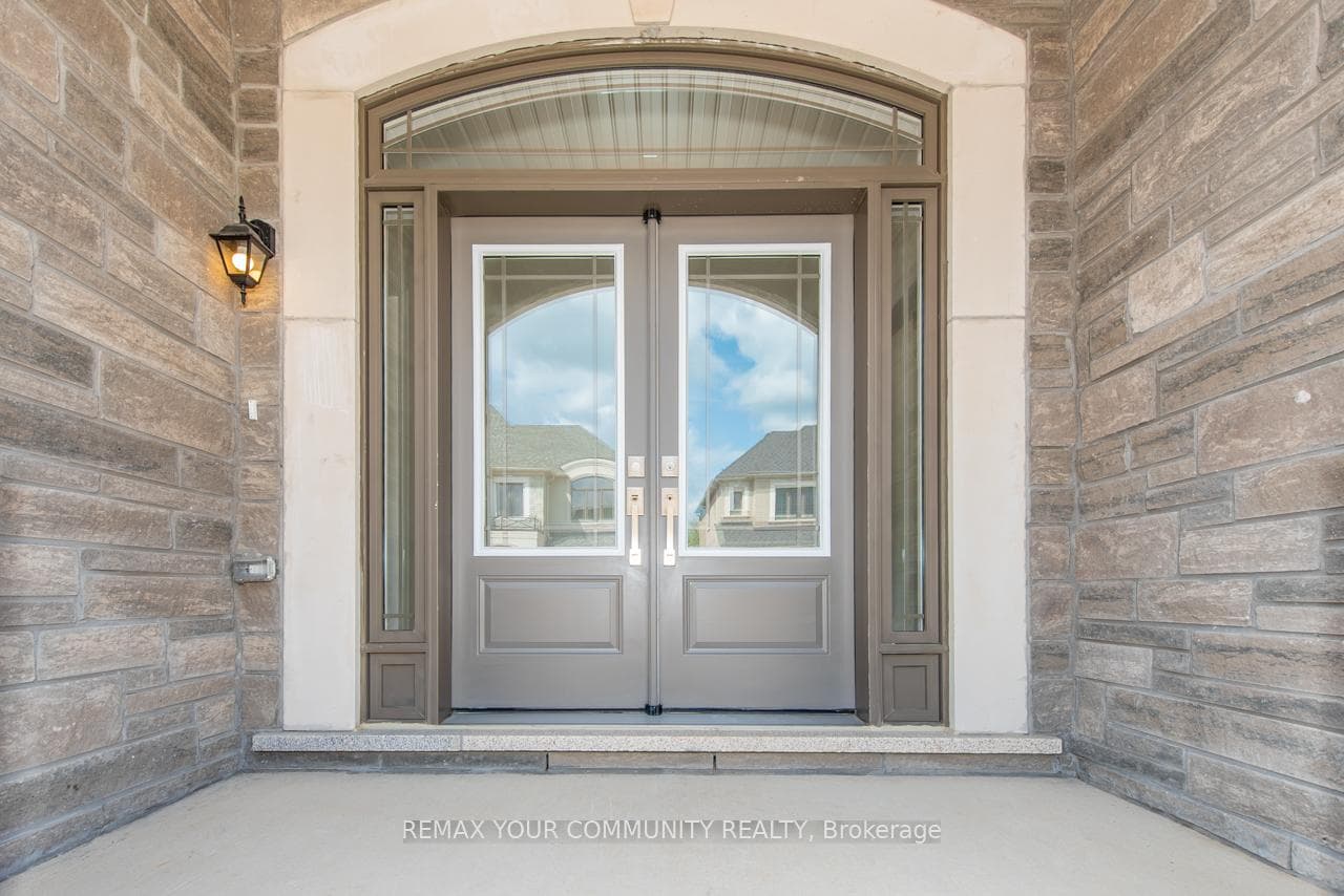 117 James Walker Avenue photo 3