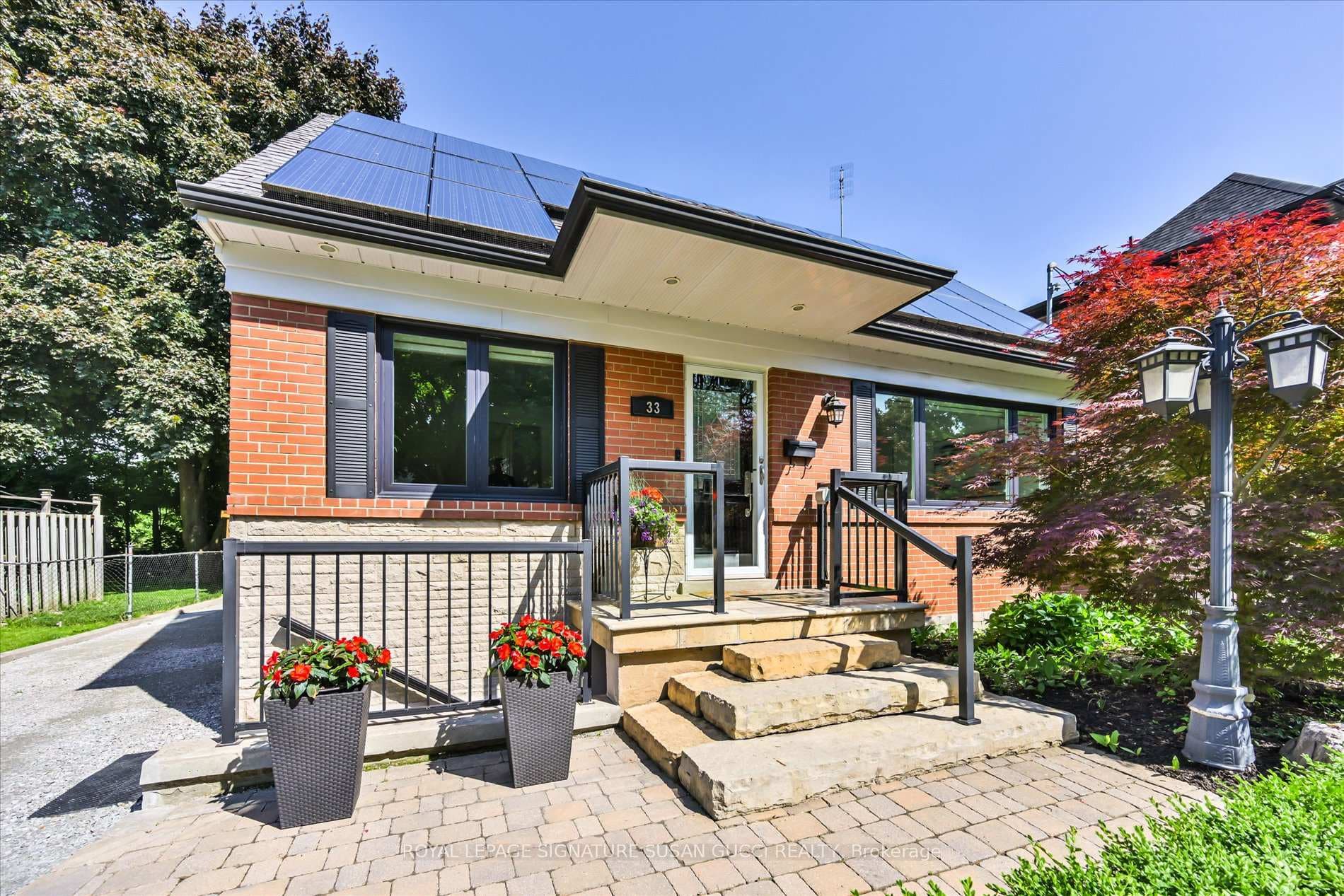 33 Jodphur Avenue photo 2
