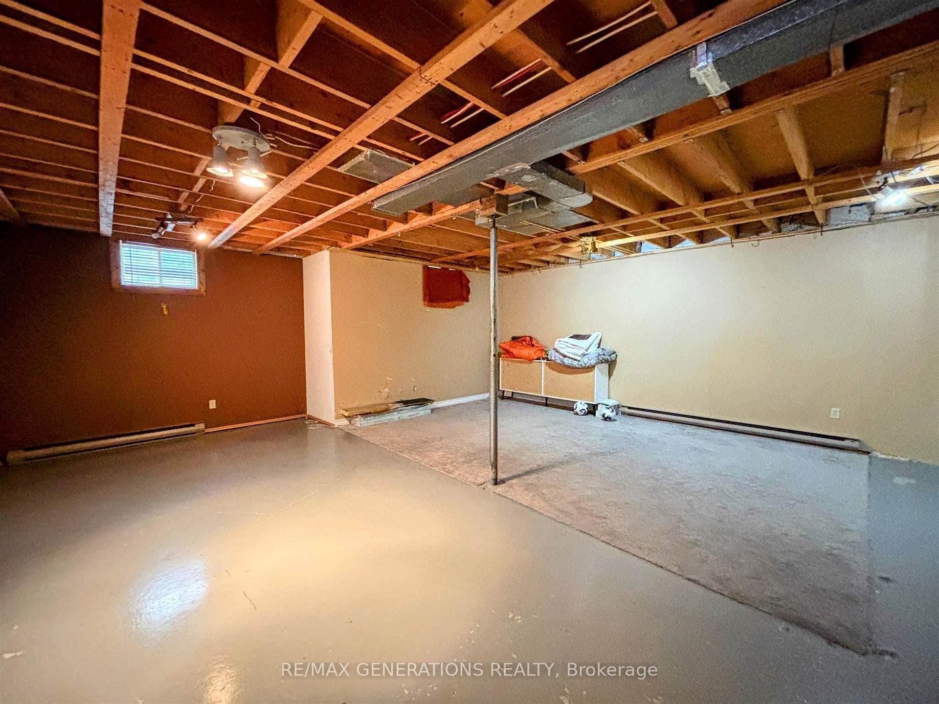 75 Hemlo Drive photo 26