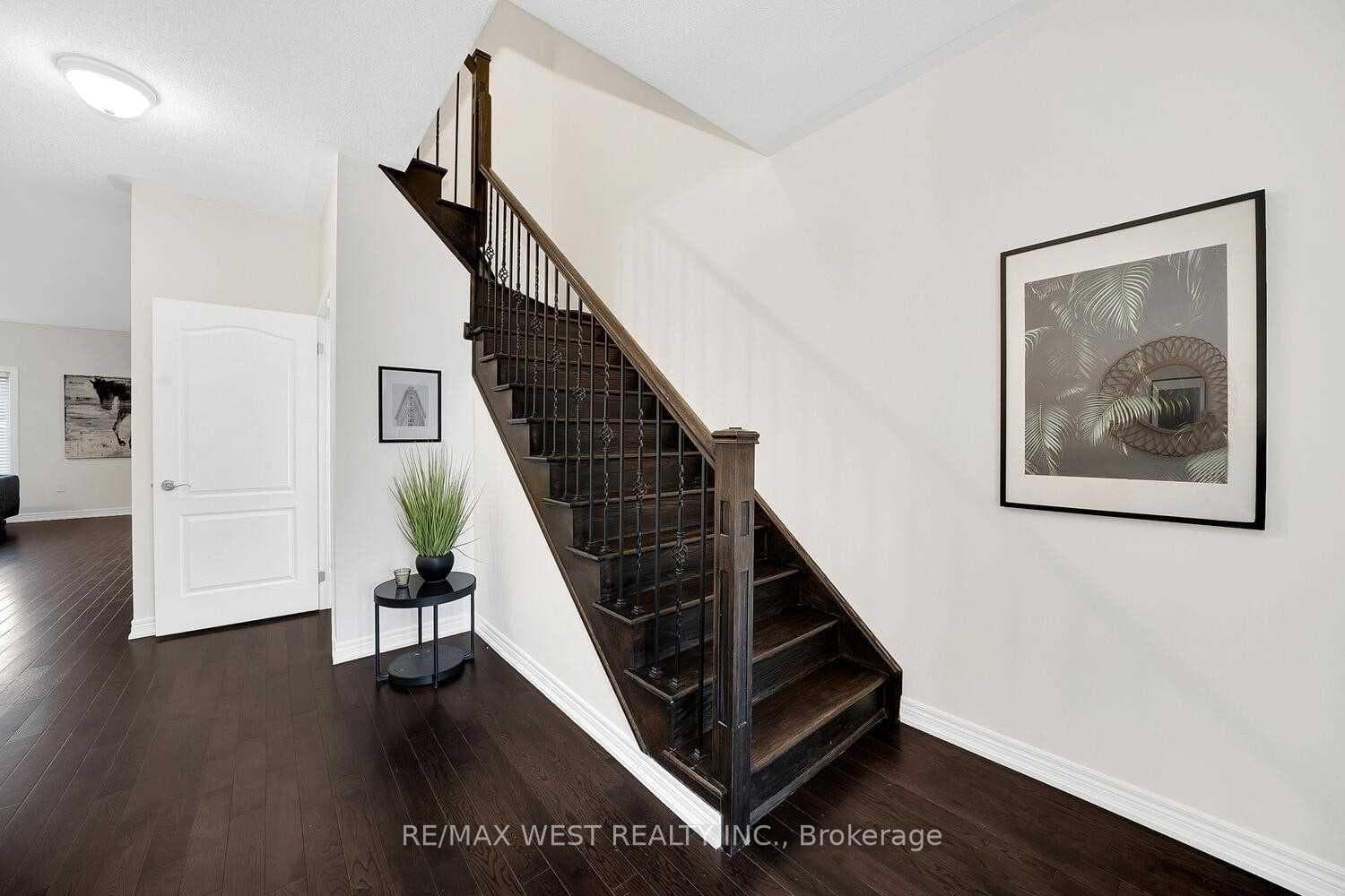 88 Scotia Road photo 16