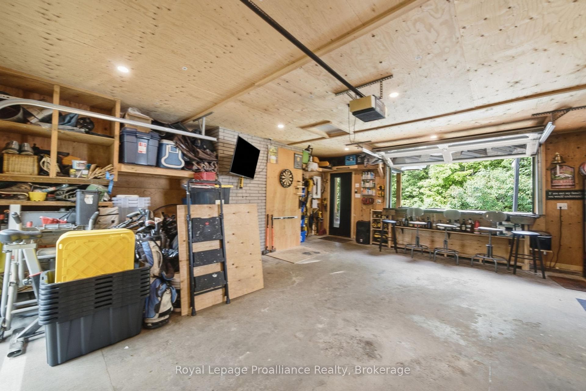 1353 WALLBRIDGE LOYALIST Road photo 41