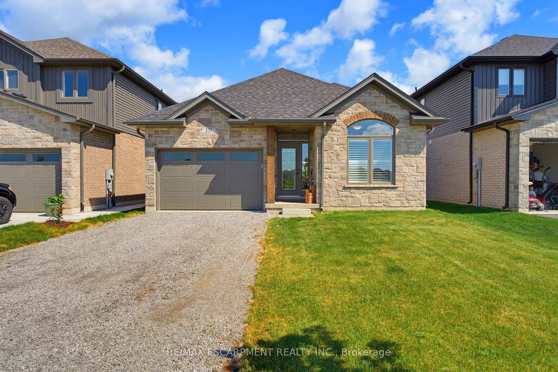 131 Craddock Boulevard photo 6