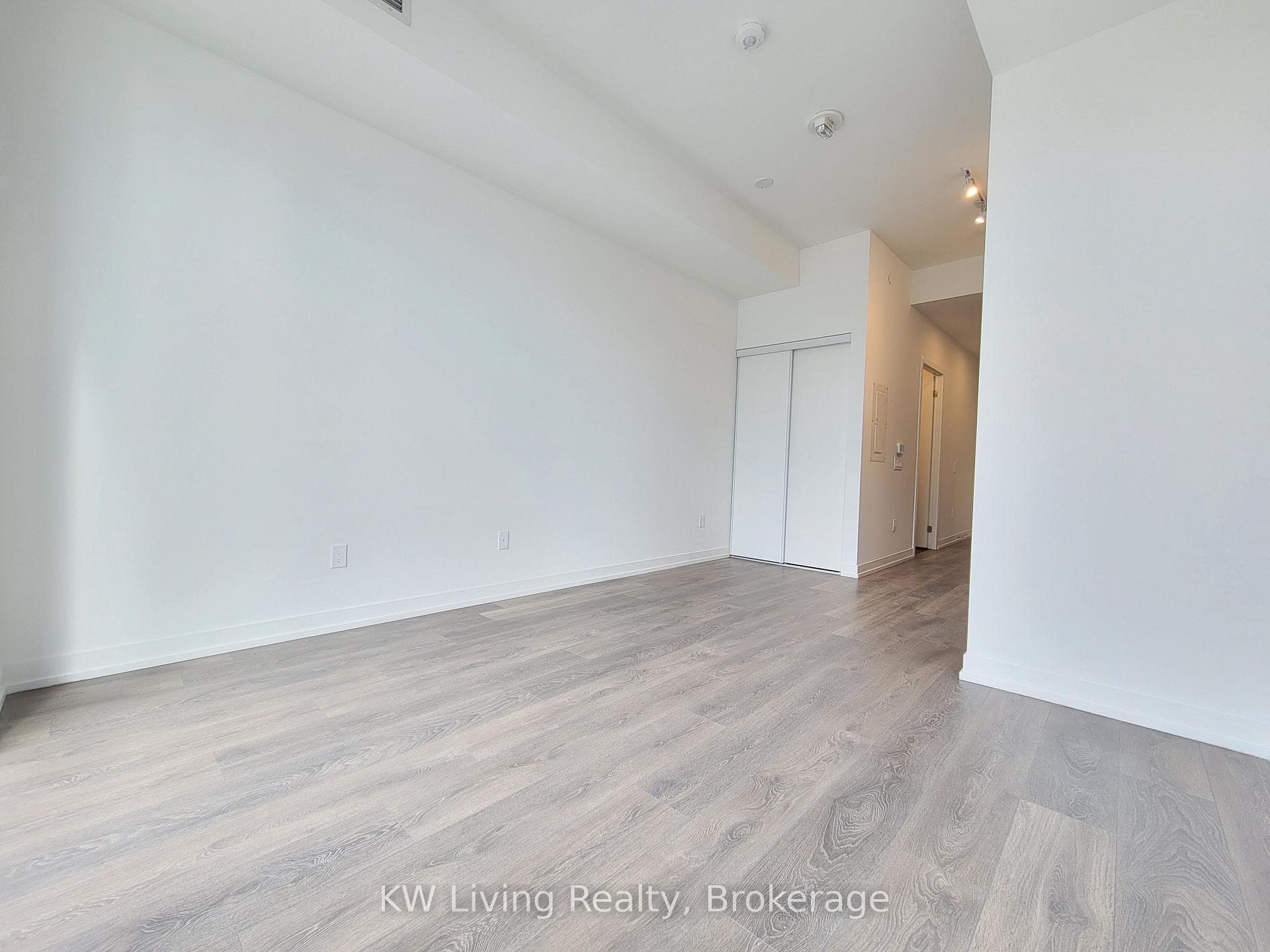 82 Dalhousie Street Unit 2007 photo 8