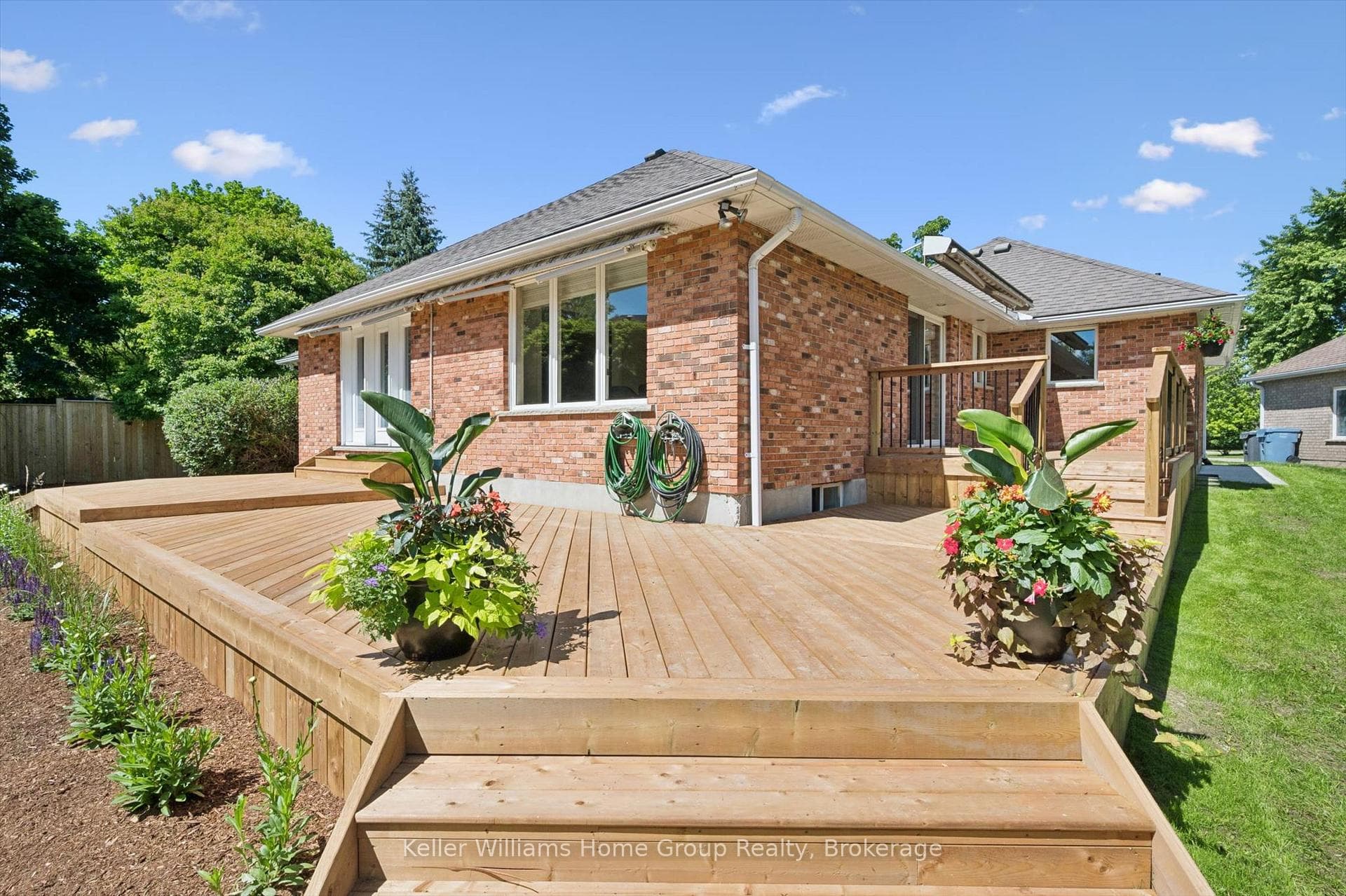 22 Lyle Place photo 47