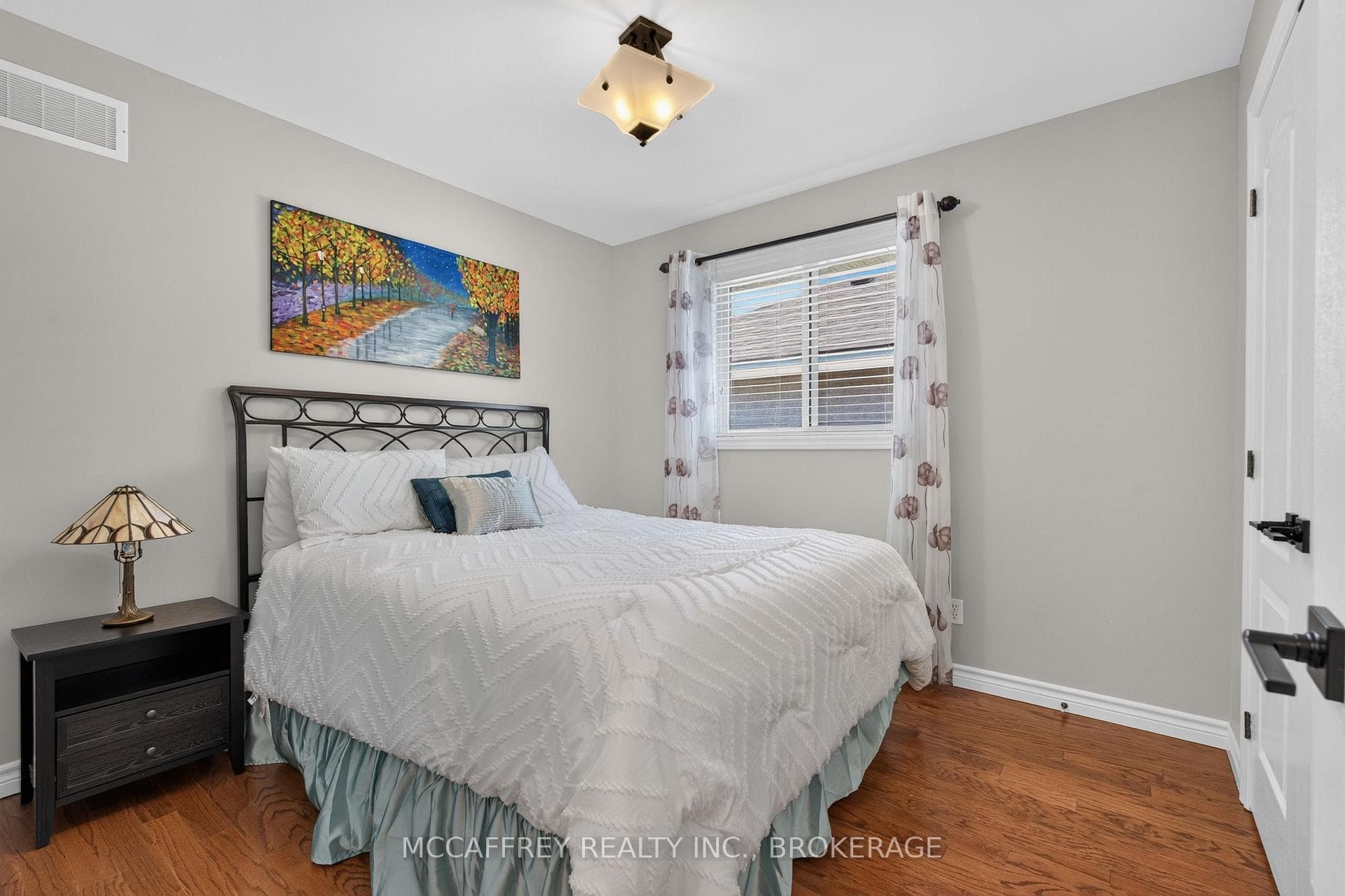 9 Hartwood Crescent photo 26