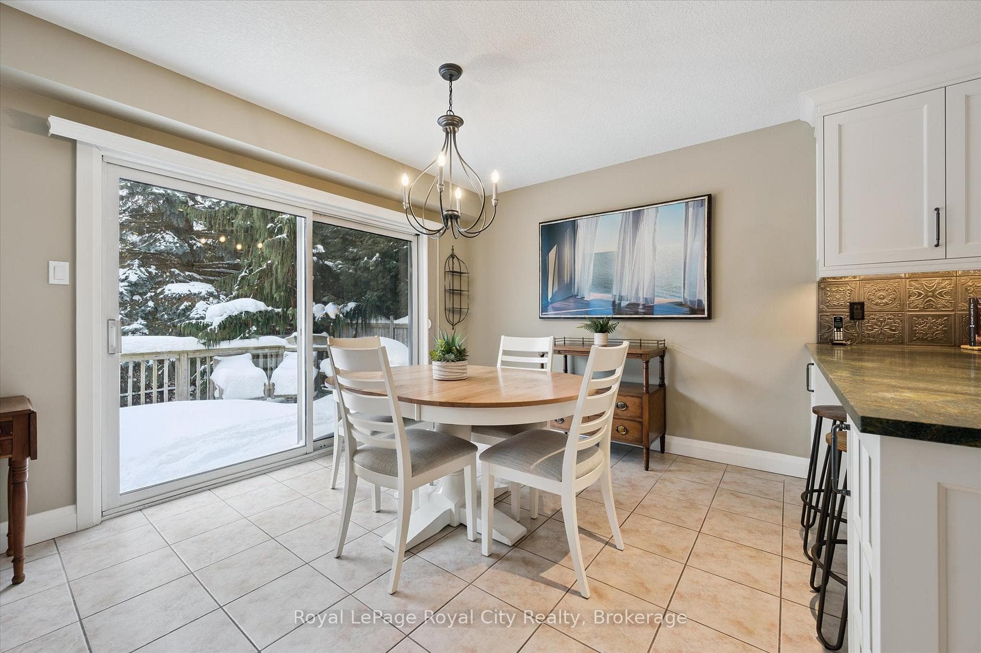 92 Marsh Crescent photo 14