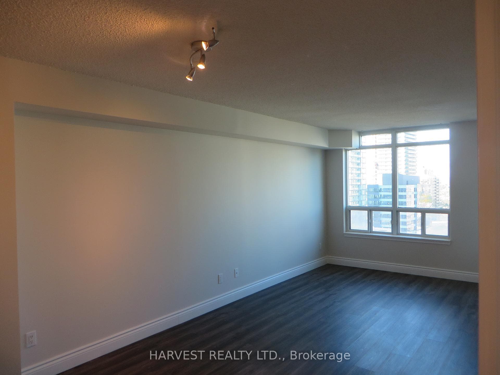 33 Empress Avenue Unit 1202 photo 6