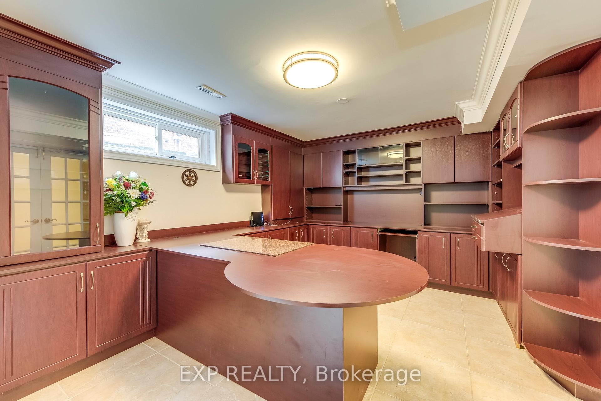 1135 Montrose Abbey Drive photo 37