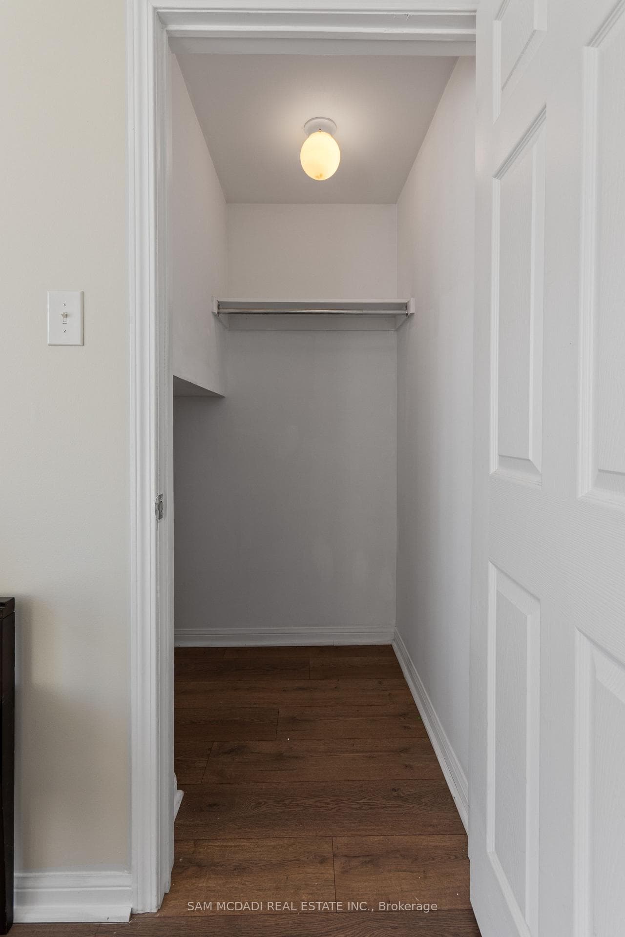 2895 Hazelton Place Unit 8 photo 14