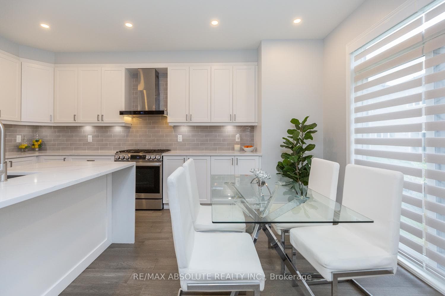 1019 Apolune Street photo 18