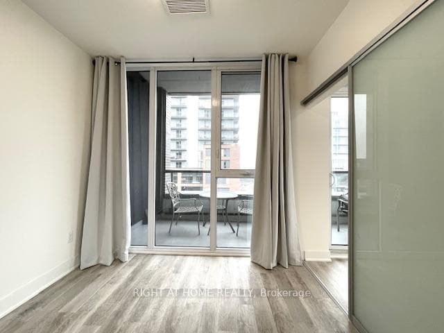 185 Deerfield Road Unit 404 photo 10