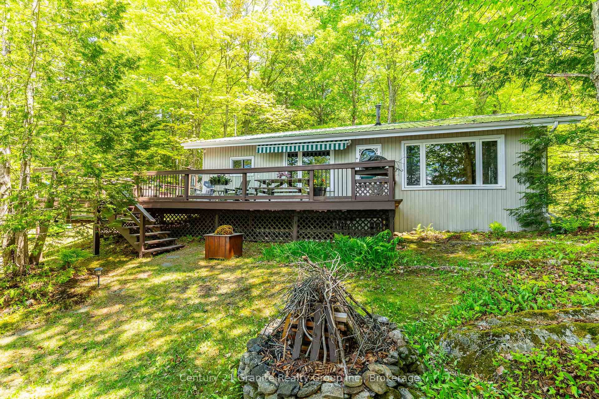 Welcome to 5195 Kennisis Lake Road.